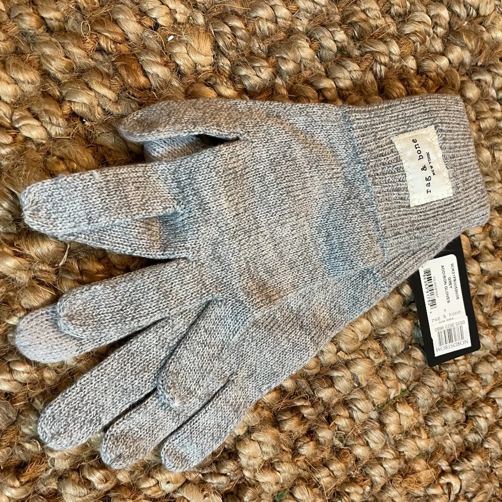 NWT Rag & Bone Gloves Gray